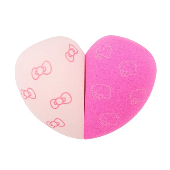 The Crème Shop x Hello Kitty Makeup Brush Set & Sponges - Picture 5 of 7